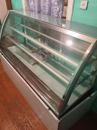 hell soyuducu: Soyuduculu vitrin (şirniyyat/fast‑food/market üçün) - Önü əyri şüşəli — 2