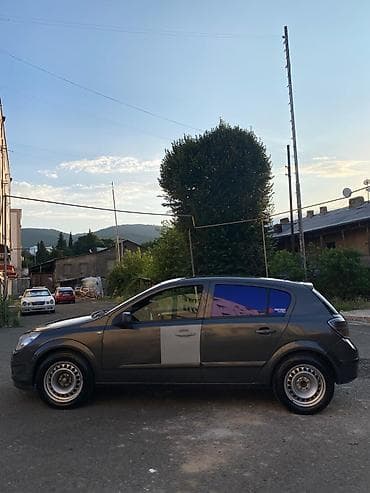 opel spoiler: Opel Astra: 1.3 l | 2008 il 521000 km Hetçbek — 6