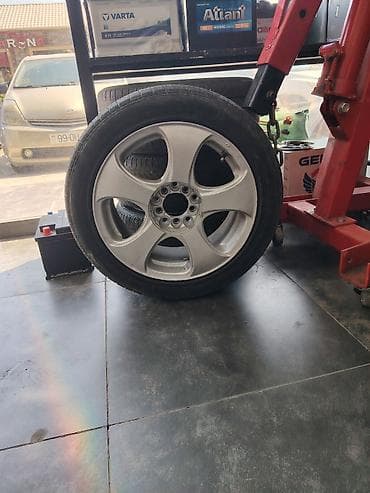 prius akumlyator: 5 çıxıntılı 16 tliq yüngül lehimli disk dəsti və şinlər Toyota pirus — 1