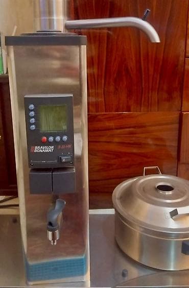 Bravilor Bonamat B 20-HW professional çay/qəhvə dəmləmə və isti su — 1
