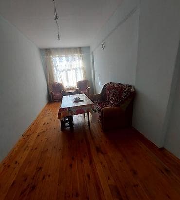 sutkaliq evler: Salam 12 mərtəbəli yeni tikili binanın 4 cü mərtəbəsində 1/2 — 4