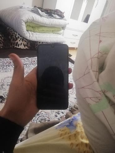 zapcast telefon: Problemi birde ekran qoy islet basqa hecne problemi yoxdu yadasi 128 — 1