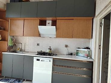 islenmis metbex: 2.9m uzunlugu 2.5m hundurluyudur ustunde qaz verilir yaxsi — 2