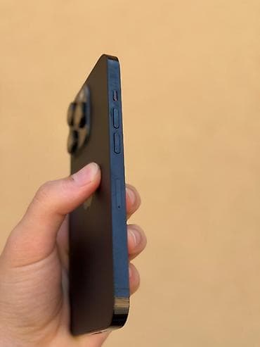 iphone 13 gence: IPhone 14 Pro, 128 GB, Qara, Simsiz şarj, Face ID — 6