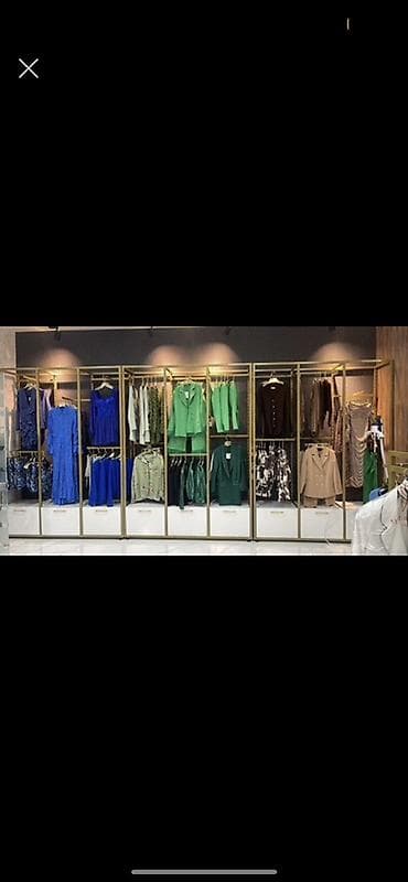 Stend vitrinləri: Tecili!!!Butik və geyim mağazası üçün vitrin/stend avadanlığı — 1