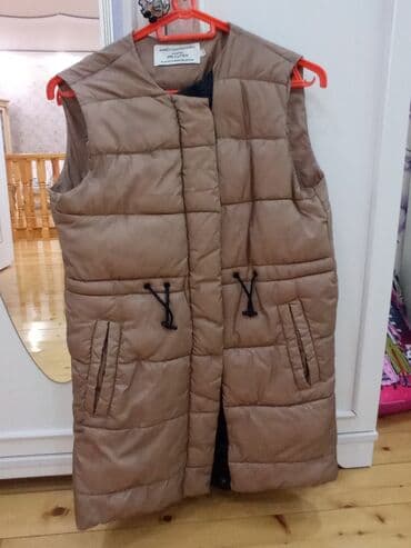 Balonka jiletka yeni kimidir.cemi iki dəfə geyinilib.Xl lalafo.az -da Balonka jiletka yeni kimidir.cemi iki dəfə geyinilib.Xl