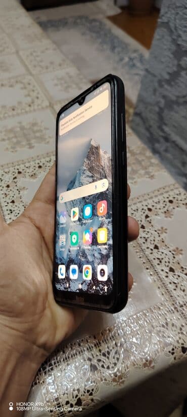 nod 8: Məhsul: Xiaomi Redmi smartfon Xüsusiyyətlər: 4 / 64 - Ön panel — 2