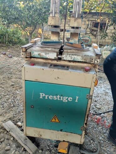 лагонда инструмент: Plastmak maşını,r pəncərə və qapı profillərinin künc birləşmələrini — 1