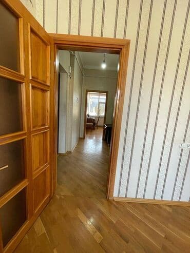 снять квартиры в баку: Bayılda su idman sarayının yaxınlığında yerləşən 6 mertebeli binanın — 4