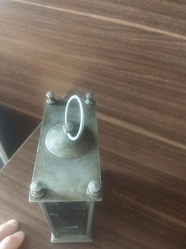 sederekde divar saatlari: Masaüstü saatlar, Mexaniki, Saniyə əqrəbi — 5