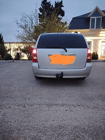 aftamabiller: Toyota Corolla: 1.4 l | 2006 il Universal — 9