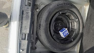 Mercedes-Benz sedan (W210 seriyası) – 2.7Cdi Altinda 4 eded 18lik