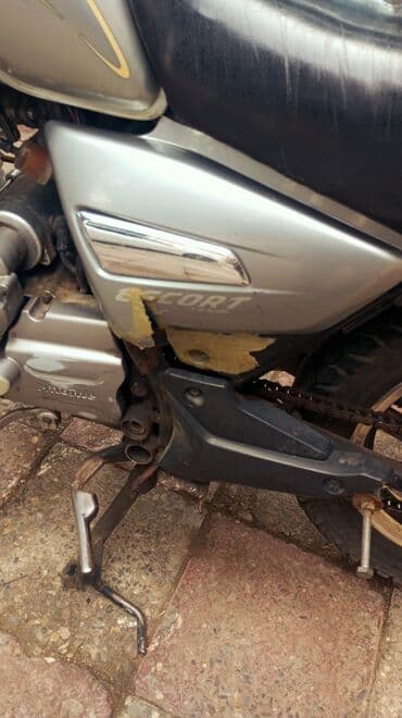 купить мапед: Haojue - ESCORT125, 130 sm3, 2017 il, 77000 km — 7