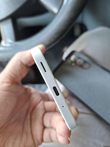 apple iphone 3g: Samsung Galaxy A16, 256 GB, rəng - Ağ, Düyməli, Sensor, Barmaq izi — 5