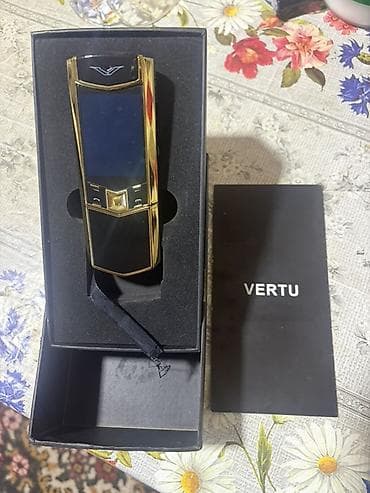 nokia e90 communicator: Vertu rəng - Qızılı, Düyməli — 2