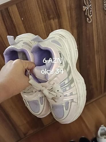 corab qiymetleri: Rəng - Qara Krossovkalar, Nike, Ölçü: 31, Oğlan üçün — 7