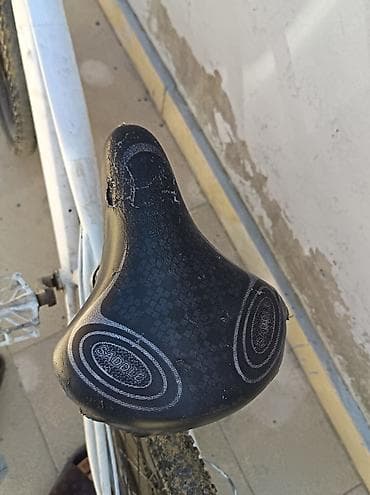 cube velo: Velosiped – dağ/trek tipli, 26" təkərli Xüsusiyyətlər: - Çərçivə — 1