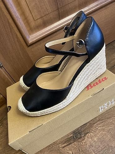 Bata qadın sandal/espadril - Model: Qalın yun kətan detallı wedge