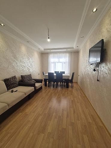 Yasamal İnşaatçılar mt və Tibb Kollecinə yaxın məsafədə 2 otaqlı 9/ 2 — 1