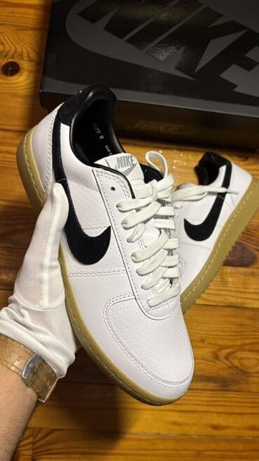 kisi ucun botlar: 100% original Nikr field General Nike idman ayaqqabısı •İki ədəddir — 3