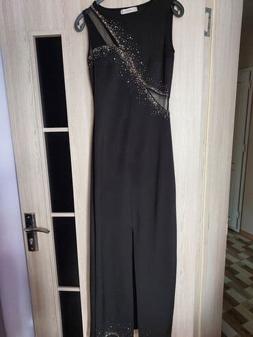 Satılır .geyinilib 36 razmerdi