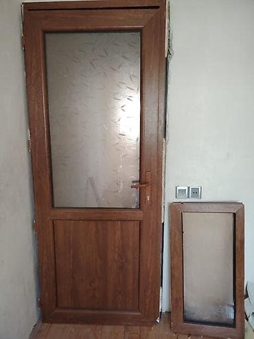 Ev və bağ: Birinci qapi - 60 Azn Ikinci qapi - 40 azn Unvan - xalqlar dostlugu — 2