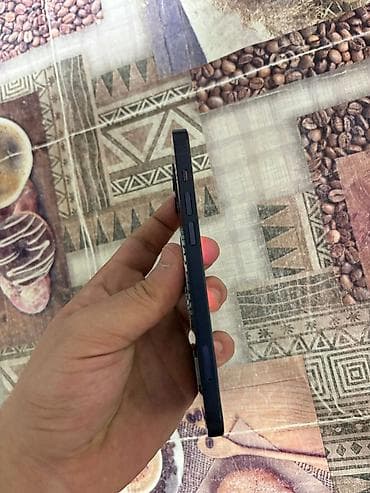 balaca telefon: IPhone 12, 128 GB, Qara — 6