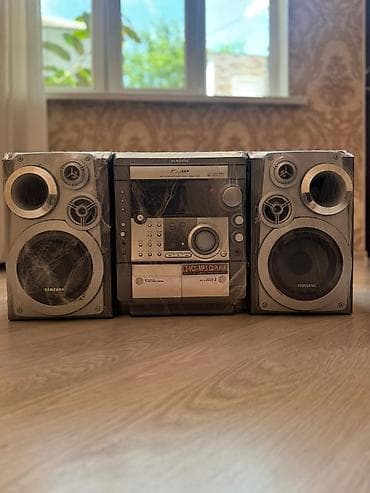 audio sistem: Samsung mini musiqi mərkəzi – 3 hissəli Hi‑Fi sistem Xüsusiyyətlər: - — 1