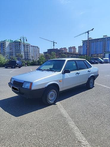vaz masinlar: VAZ (LADA) 21099: 1.5 l | 2001 il 379000 km Sedan — 2