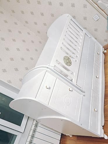 dekorativ arakesmeler: Aymimi brendinin çoxfunksiyalı beşik–komodu - Rəng: ağ - Material — 1