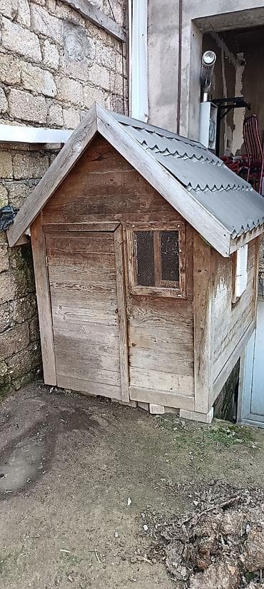 Geyimlər: Taxta quş/balıqçıl quşları üçün yuva-buda (mini tövlə) satılır - — 3