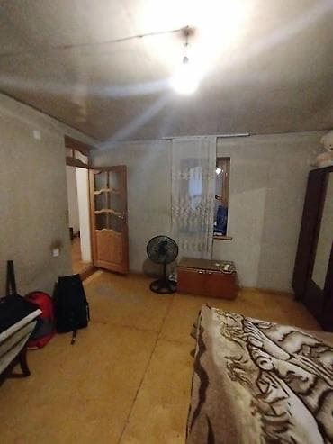 4 otaqlı mənzil: 3 otaqlı, 60 kv. m, Kredit yoxdur, Orta təmir — 5