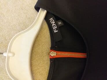 Hicab: 2 eded platye. S, M razmer. Bahali maldir. 1 defe geyilib, yeni — 2