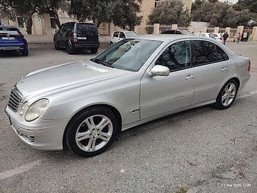 mercedes cesqa: Mercedes-Benz E-Class sedan - Kuzov: W211, gümüşü rəng, 4 qapı, sedan — 6