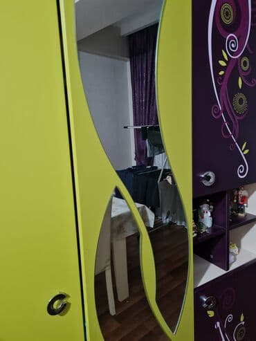 Qız üçün, İşlənmiş, Dolab