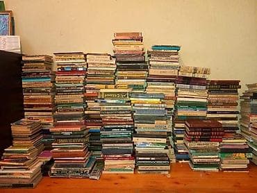 Kitablar biri 1 manat