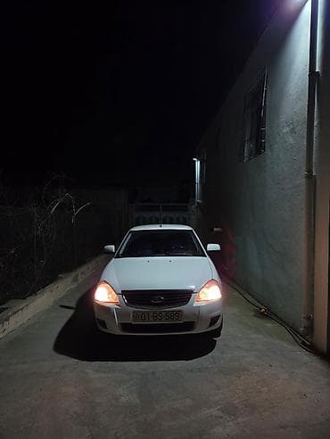 baki berde avtobus: Minik avtomobili, 6 Oturacaq — 5