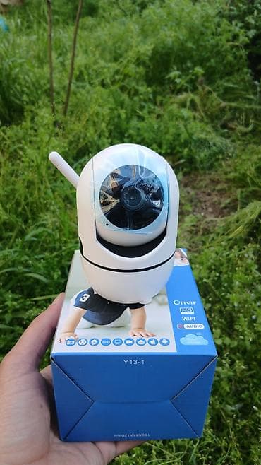 Bu kamera YCC365 Plus platformasında işləyən, həm ev daxili, həm də