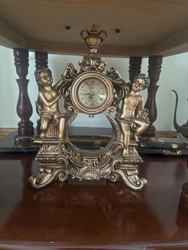 Divar saatları, Mexaniki