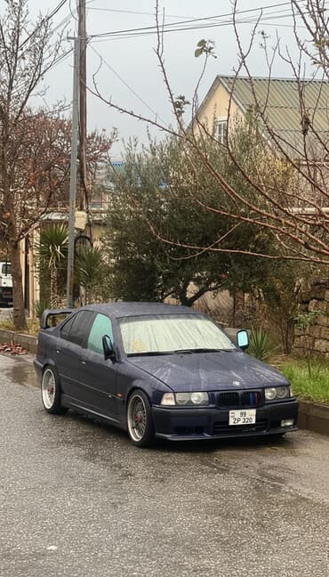 Boşqablar: Marka: BMW Model: E36 Buraxilis ili: 1996 Yürüs: 485.000 km Süret — 2