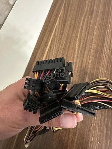 ekran 82 per page 40: Qida bloku 500 W — 3