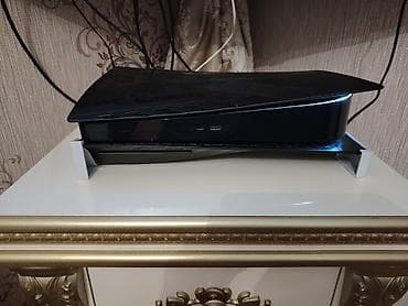 PlayStation 5 (disc versiyası) oyun konsolu - Rəng: qara üst örtük