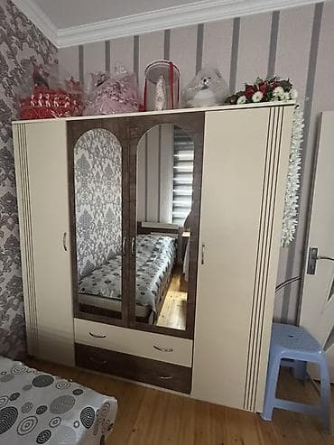 Yataq otağı dəsti Tərkibi: - 2 ədəd tək nəfərlik çarpayı (alt hissəsi — 2