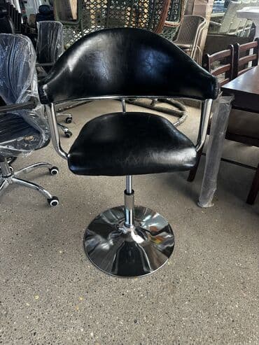 кресло каталка напрокат: Новый, Кресло для стрижки — 1