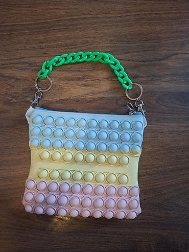 Pop It-lər: Uşaqlar və qadınlar üçün pop-it efekti olan çanta - Material: yumşaq — 1