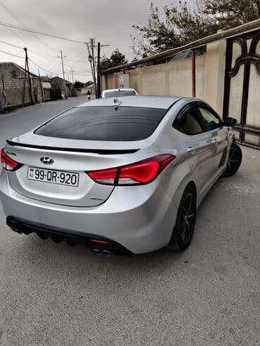 фольксваген джетта 1 6: Hyundai Elantra: 1.8 л | 2012 г. Седан — 6