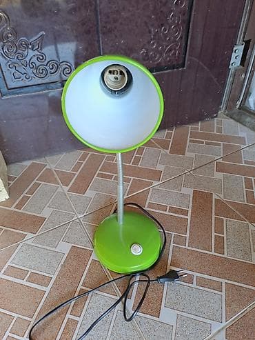 Lampa 10 manat