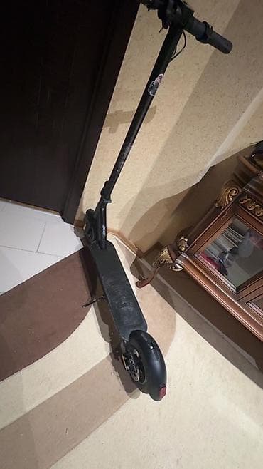 Acer elektrik skuteri - Brend/model: Acer (rulda inteqrə edilmiş LED