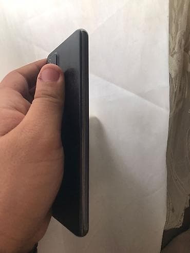 samsung note 500: Smartfon – qara rəng - Korpus: parlaq arxa panel, kvadrat formalı — 1