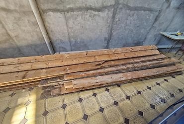 Polluq taxta satılır — 1